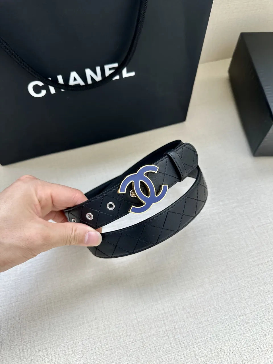 Chanel Quilted Leather Blue Belt - Hình 3