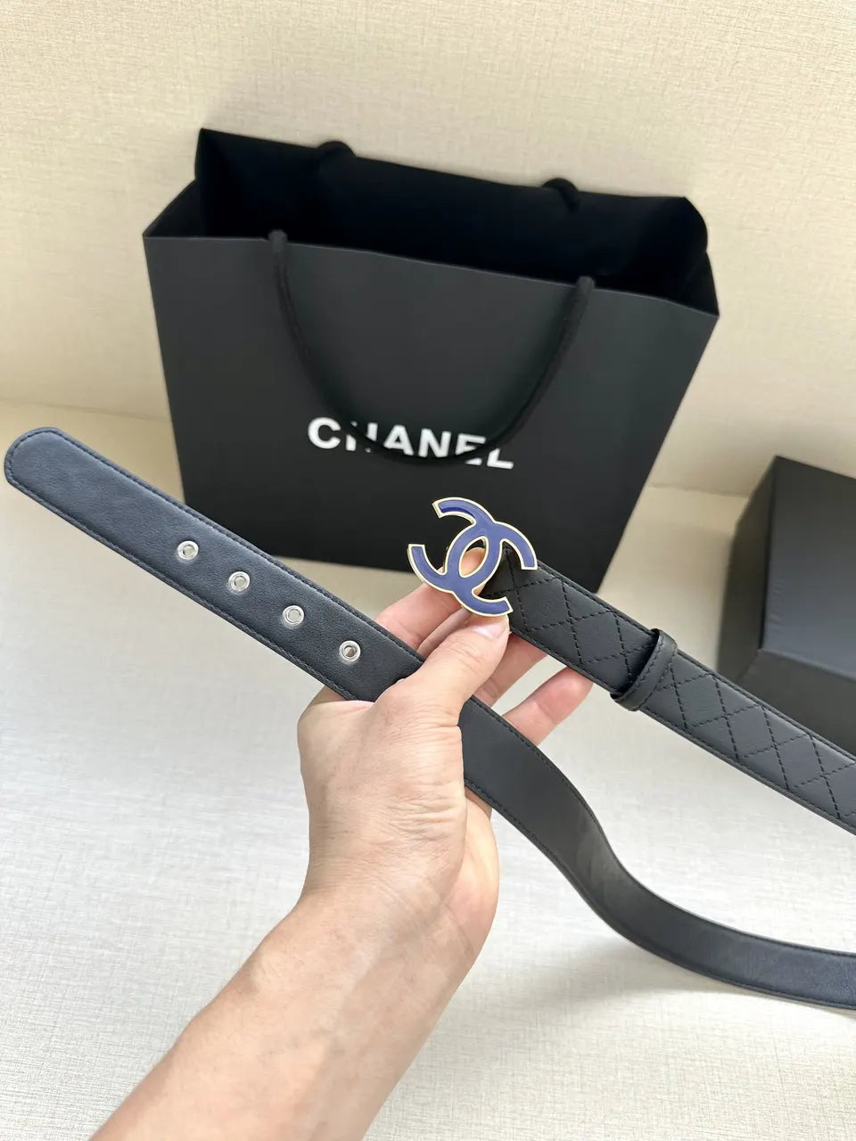 Chanel Quilted Leather Blue Belt - Hình 4