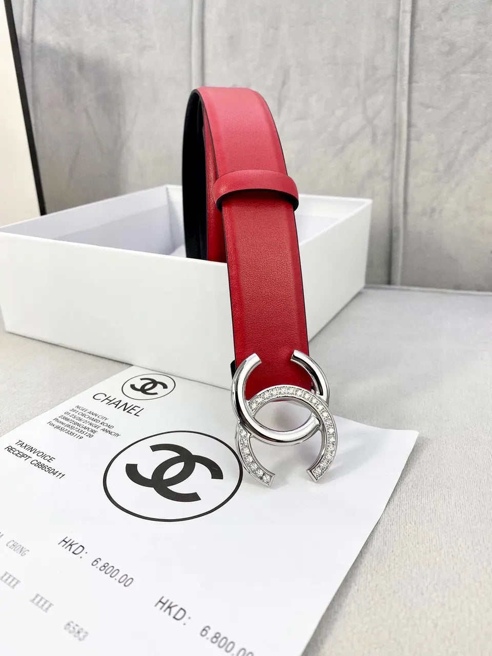Chanel Red Leather Belt Crystal - Hình 2
