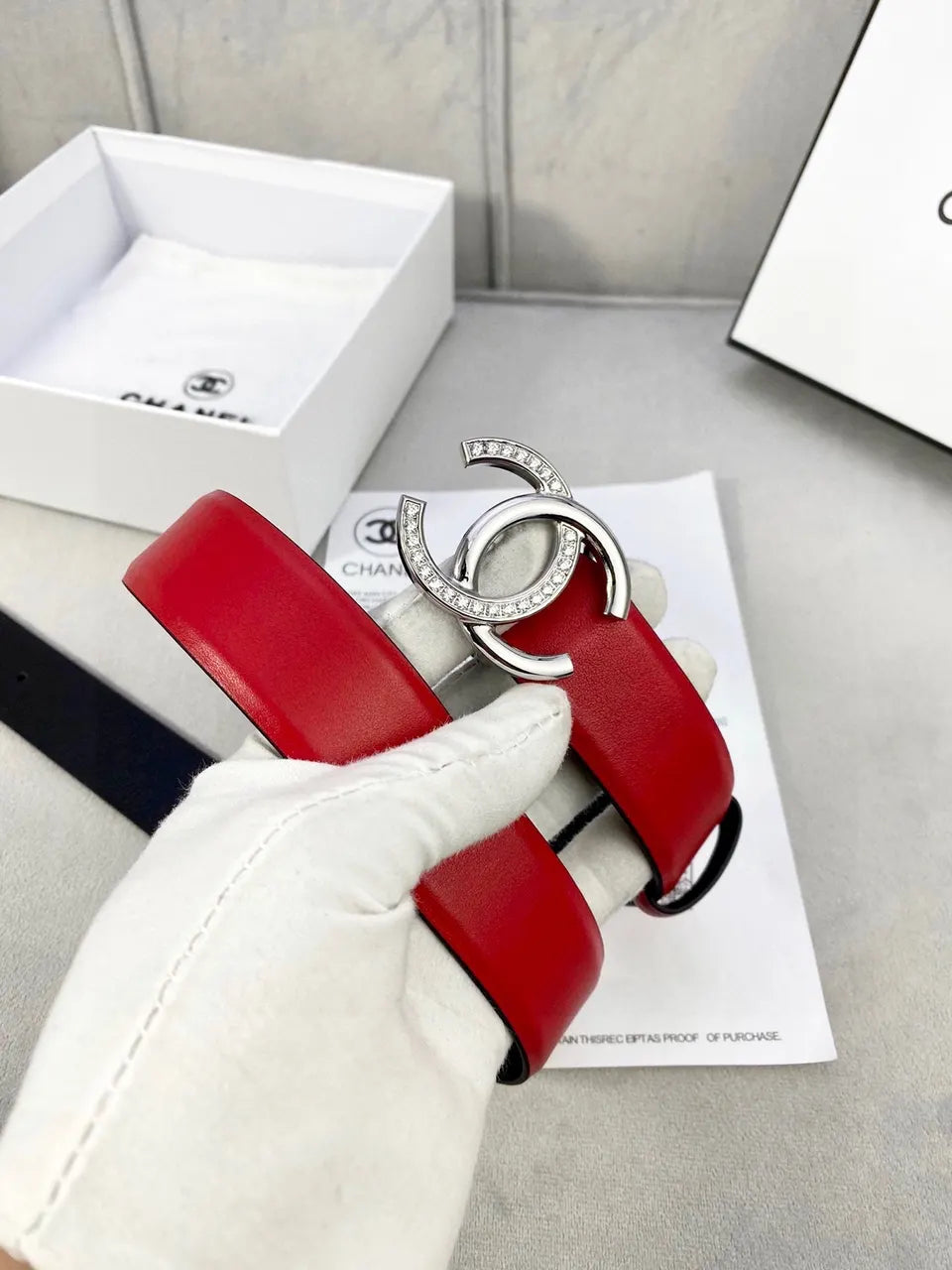 Chanel Red Leather Belt Crystal - Hình 3