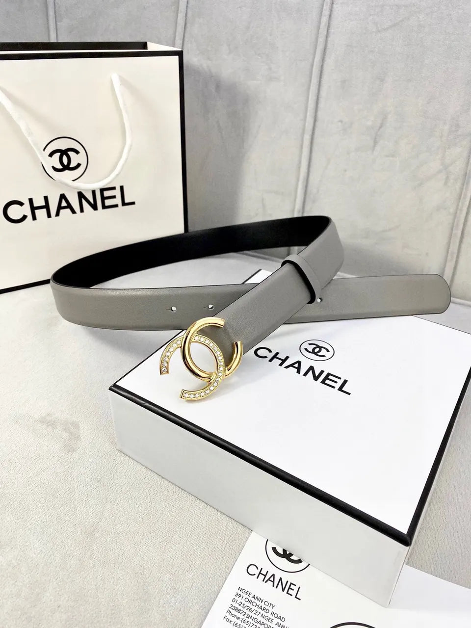 Chanel Grey Leather Belt Crystal CC - Hình 2