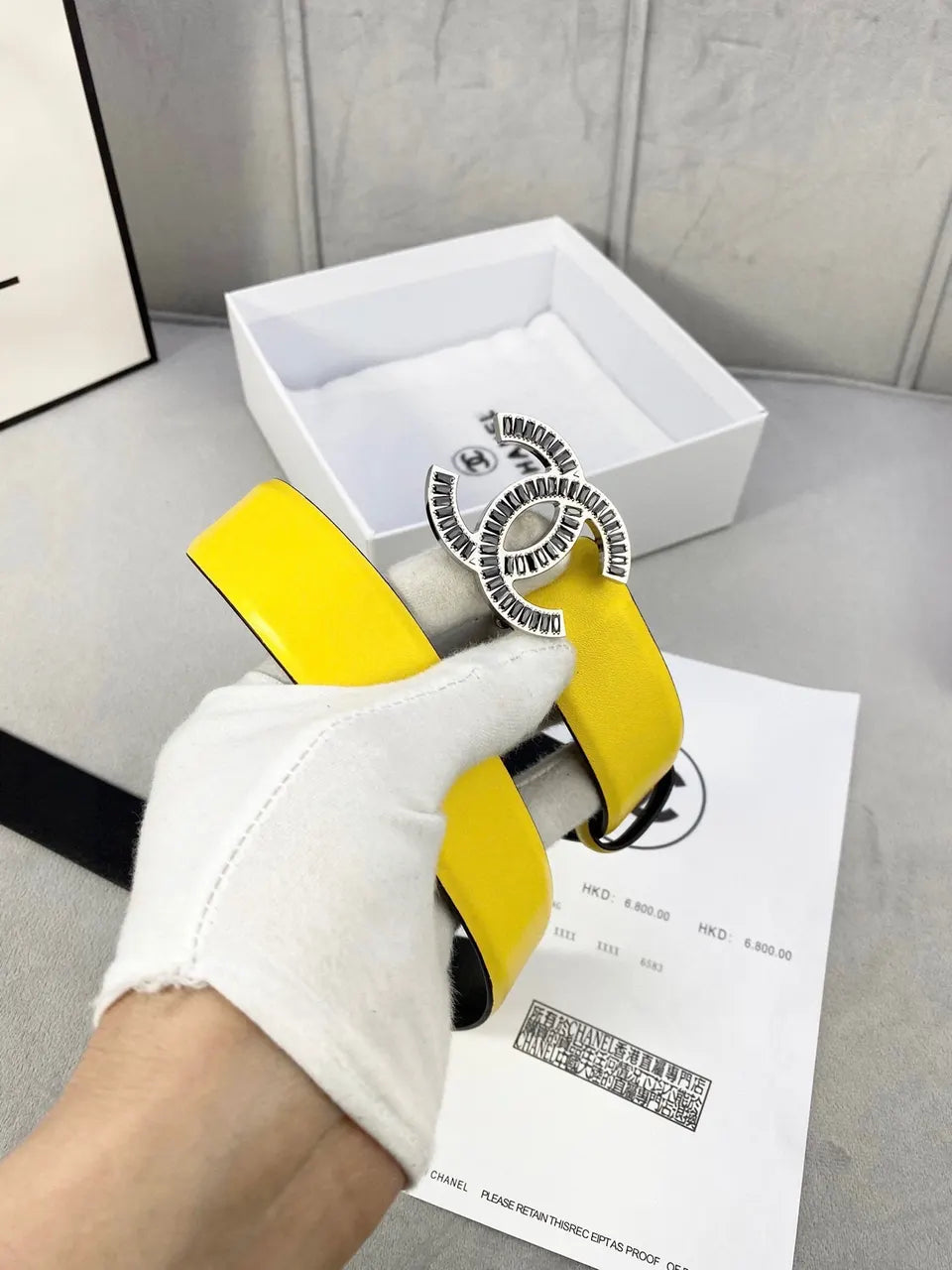 rhinestone cc Chanel Yellow Leather Belt - Hình 2