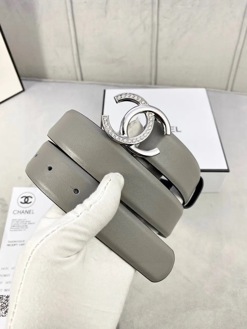 Chanel Grey Leather Belt Crystal CC - Hình 7