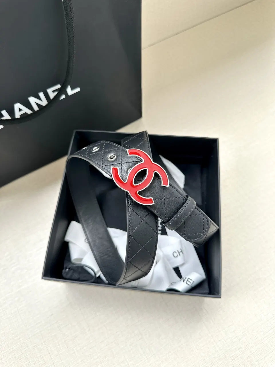 red Chanel Quilted Black Leather Belt - Hình 5