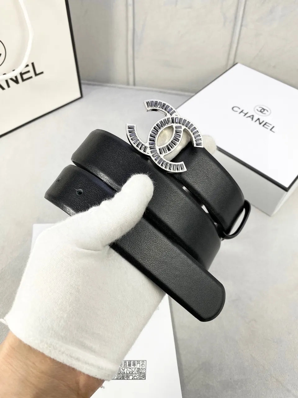 Chanel Black Leather Belt Antique Gold CC - Hình 4