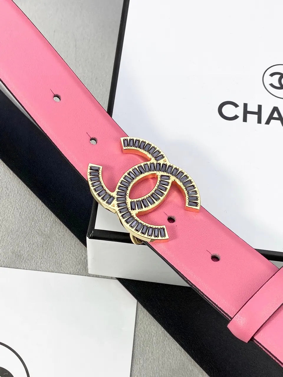 silver crystal Chanel Pink Leather Belt - Hình 7