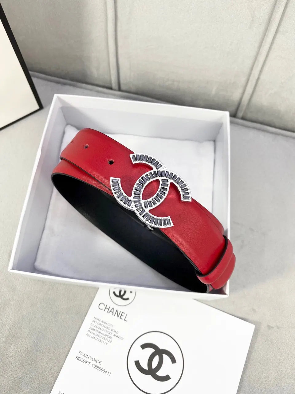 Chanel Red Leather Crystal Belt - Hình 4