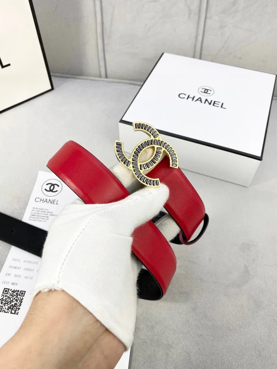 Chanel Red Leather Crystal Belt - Hình 7