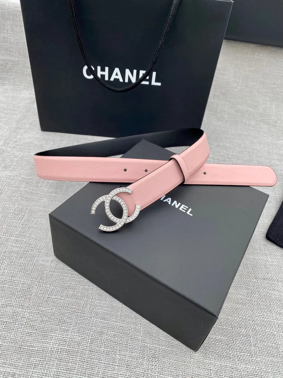 crystal Chanel Pink Leather Belt - Hình 7