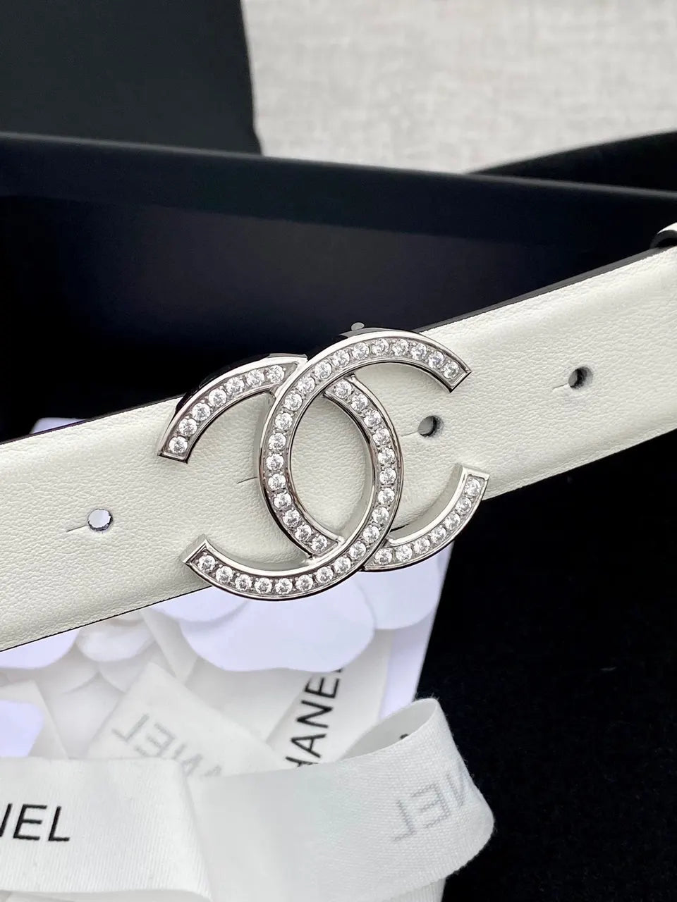 Chanel Off-White Leather Belt - Hình 3