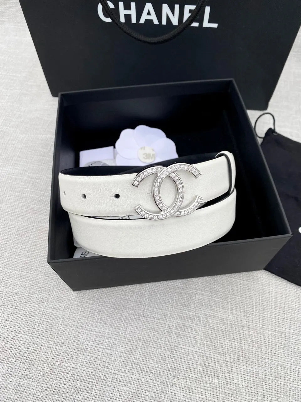 Chanel Off-White Leather Belt - Hình 4