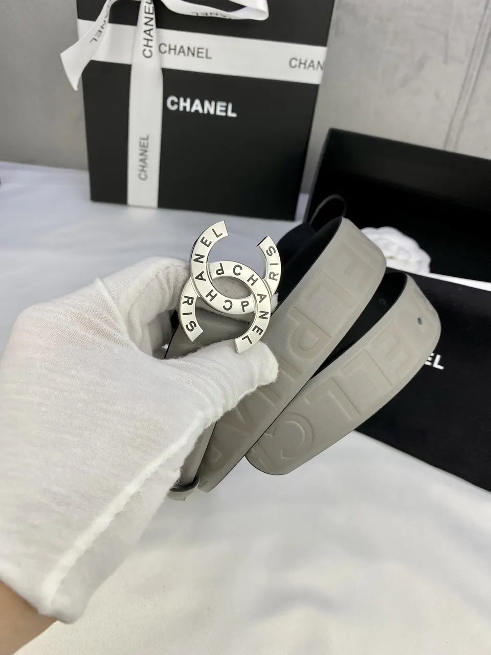 silver Chanel Gray Leather Belt - Hình 3