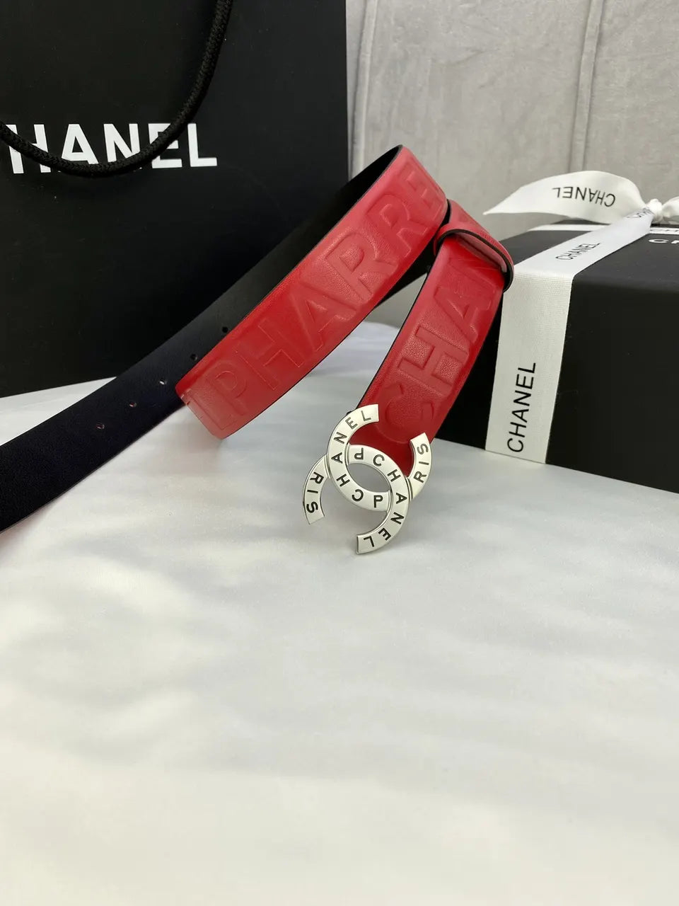 Chanel Red Leather Embossed Belt - Hình 7