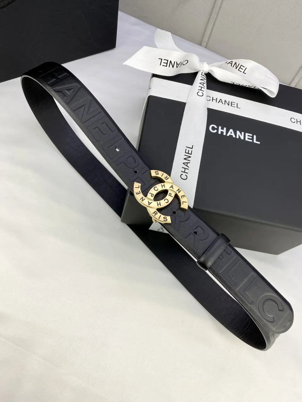 Chanel Embossed Black Leather Belt - Hình 4