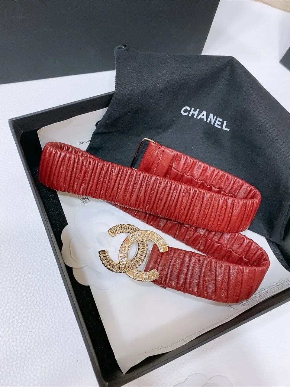 gold Chanel Burgundy Ruched Leather Belt - Hình 2