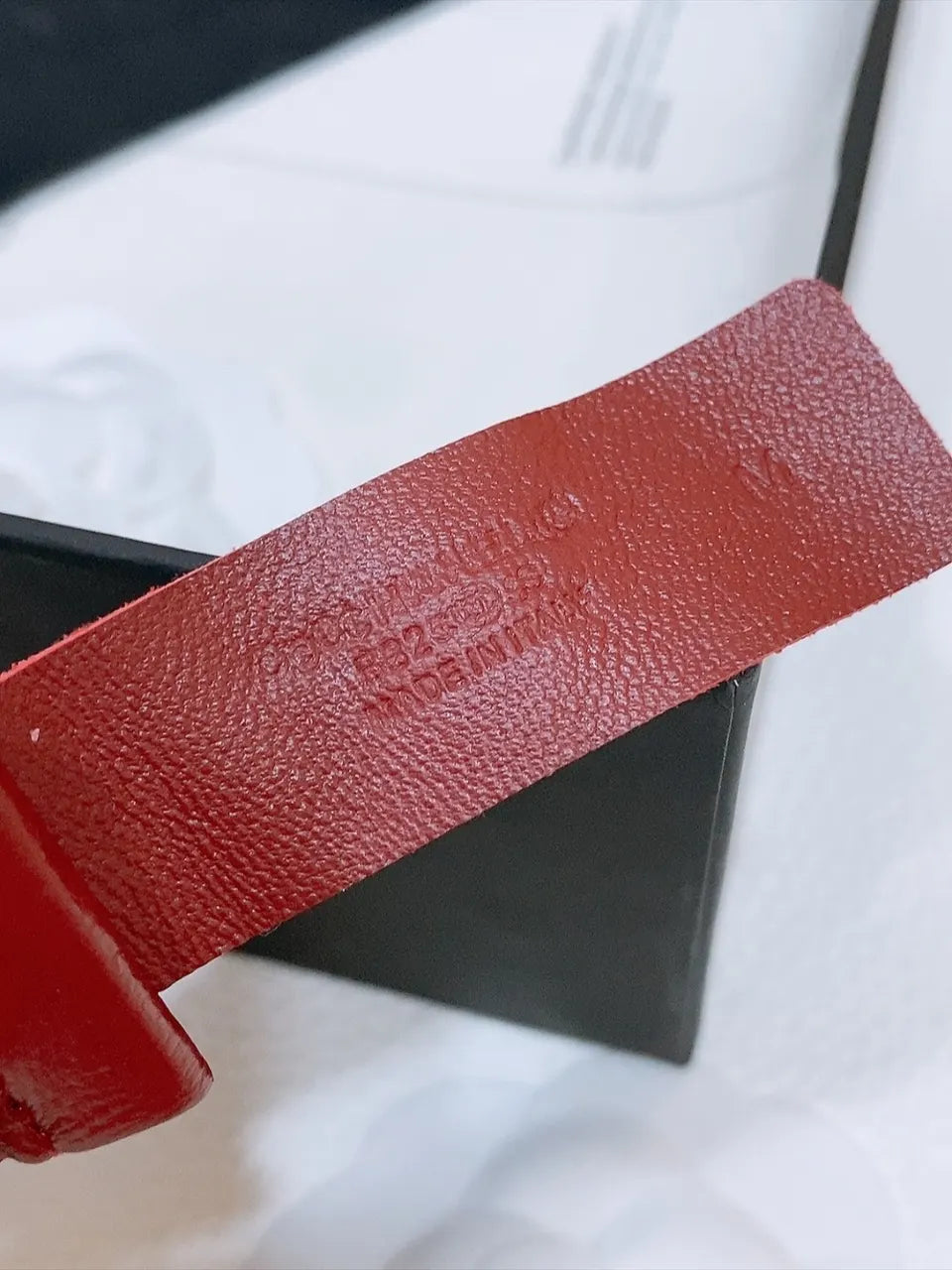 gold Chanel Burgundy Ruched Leather Belt - Hình 5