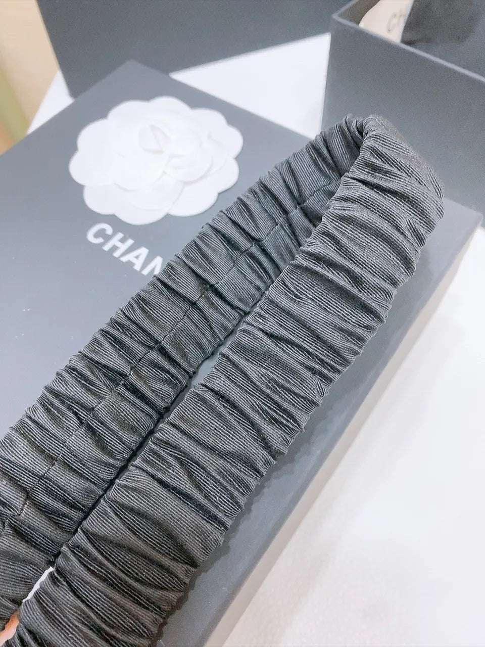 fabric Chanel Black Ruched Belt - Hình 5