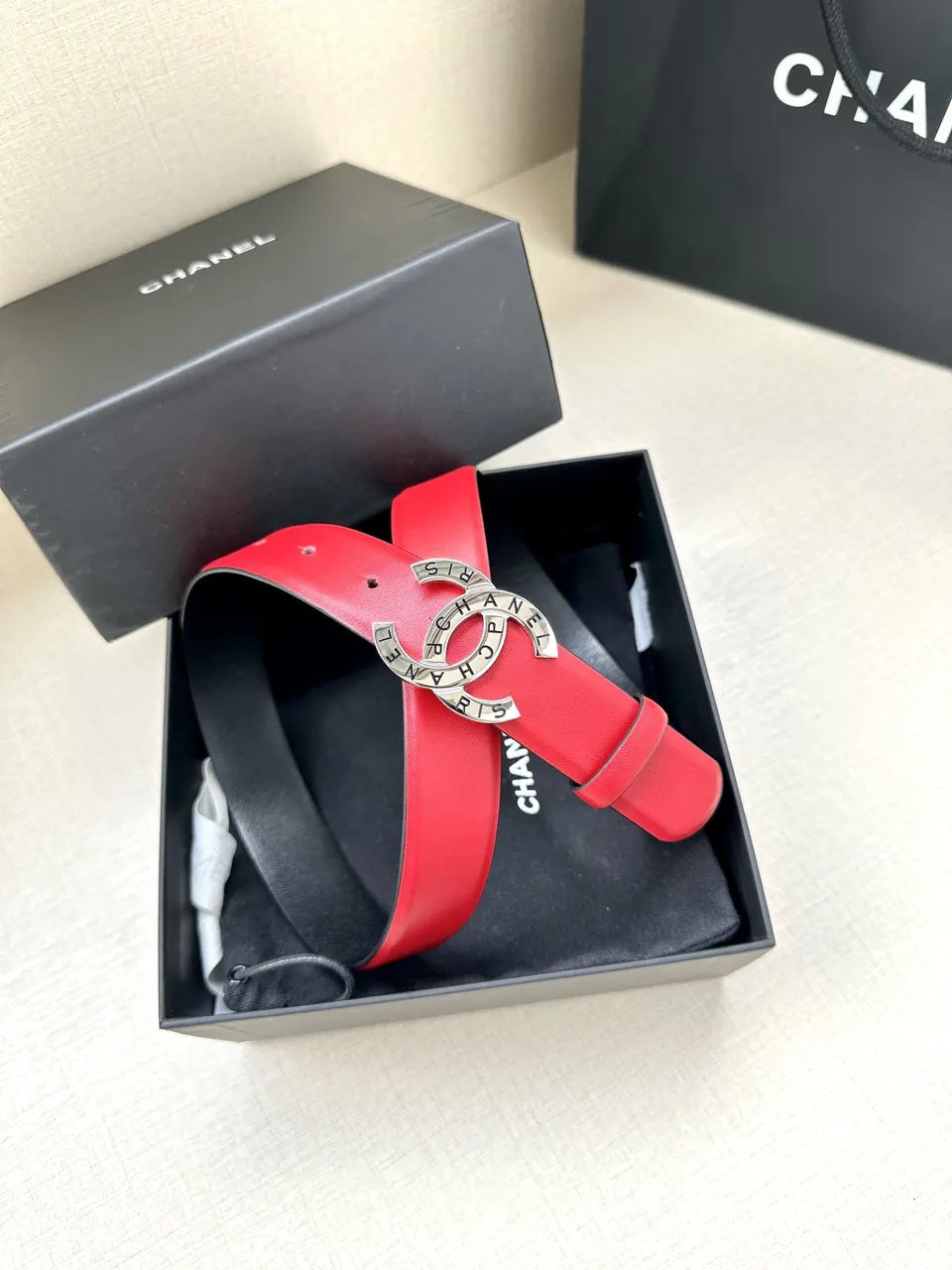 silver Chanel Red Leather Belt - Hình 4