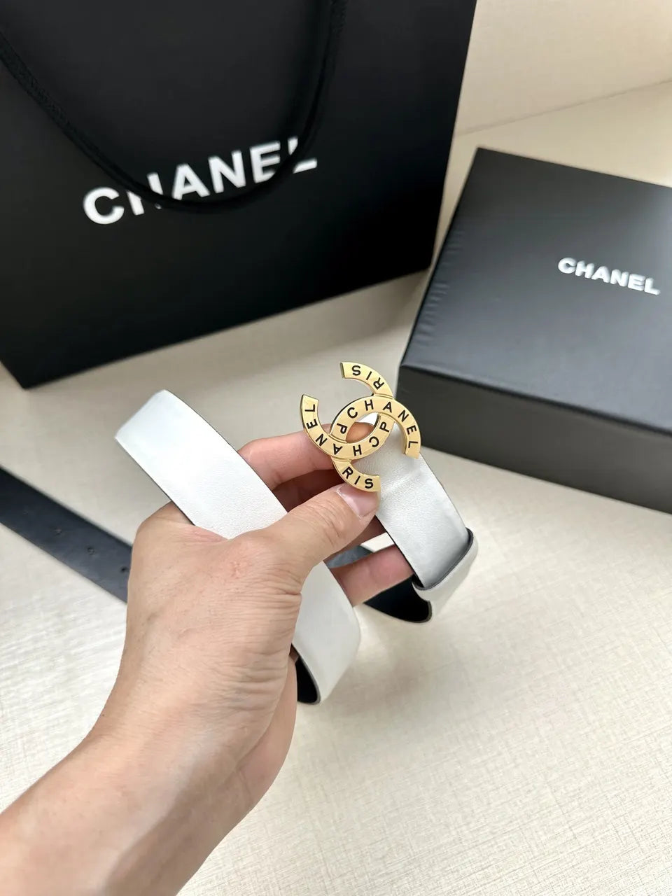 Chanel Reversible Leather Belt - Hình 2
