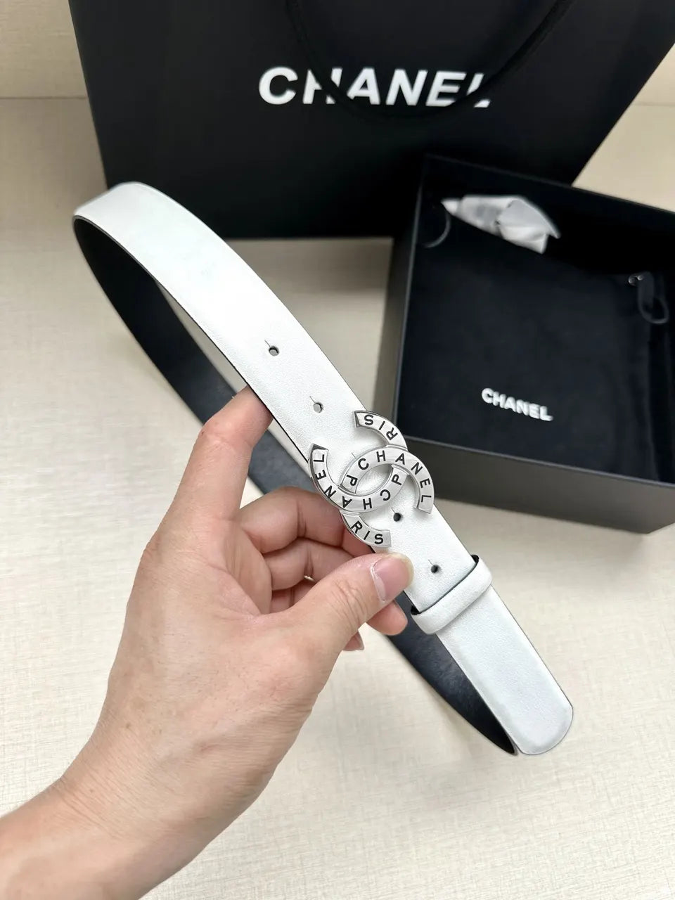Chanel Reversible Leather Belt - Hình 3