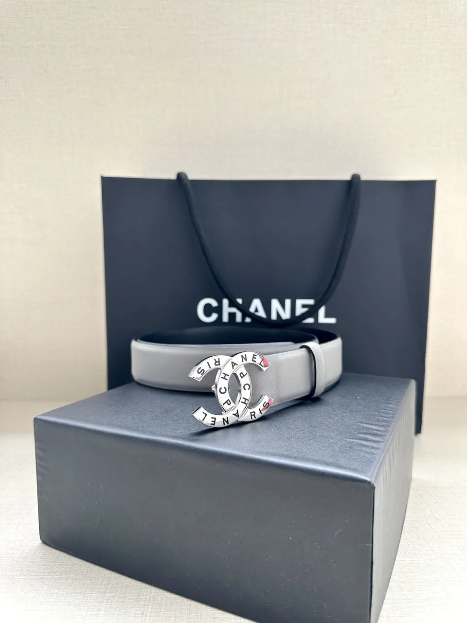 silver Chanel Grey Leather Belt - Hình 4