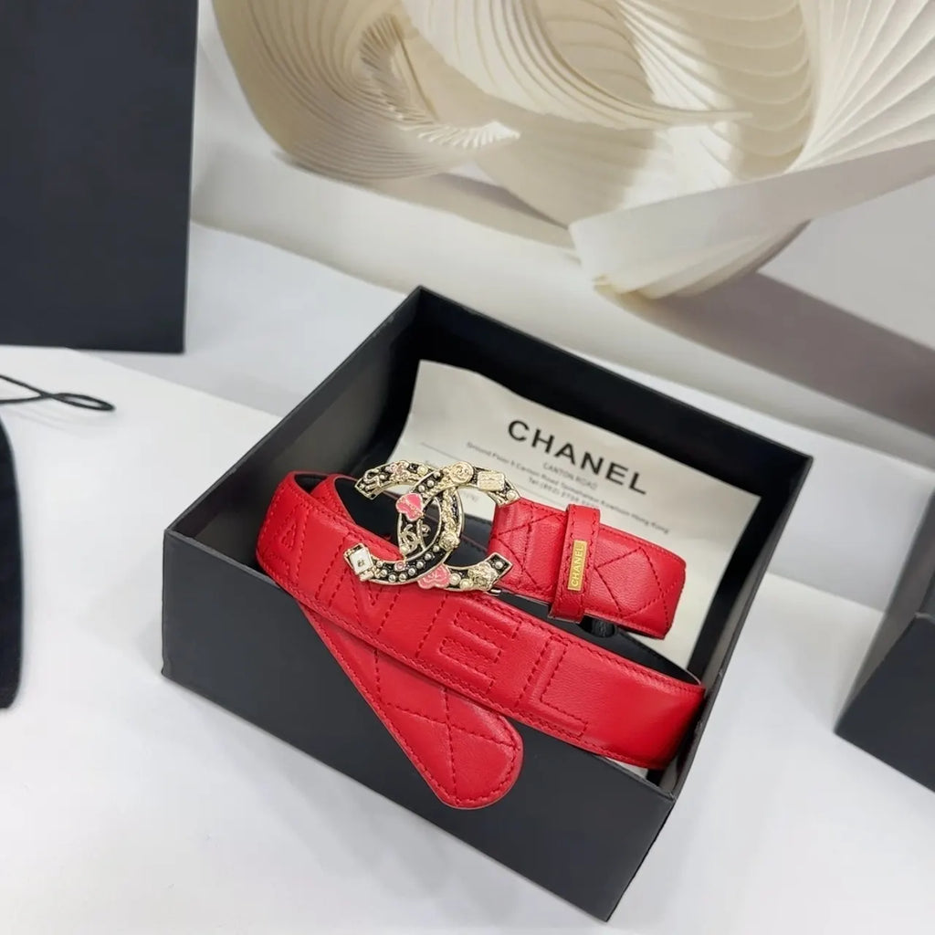 Chanel Quilted Red Leather Belt - Hình 3