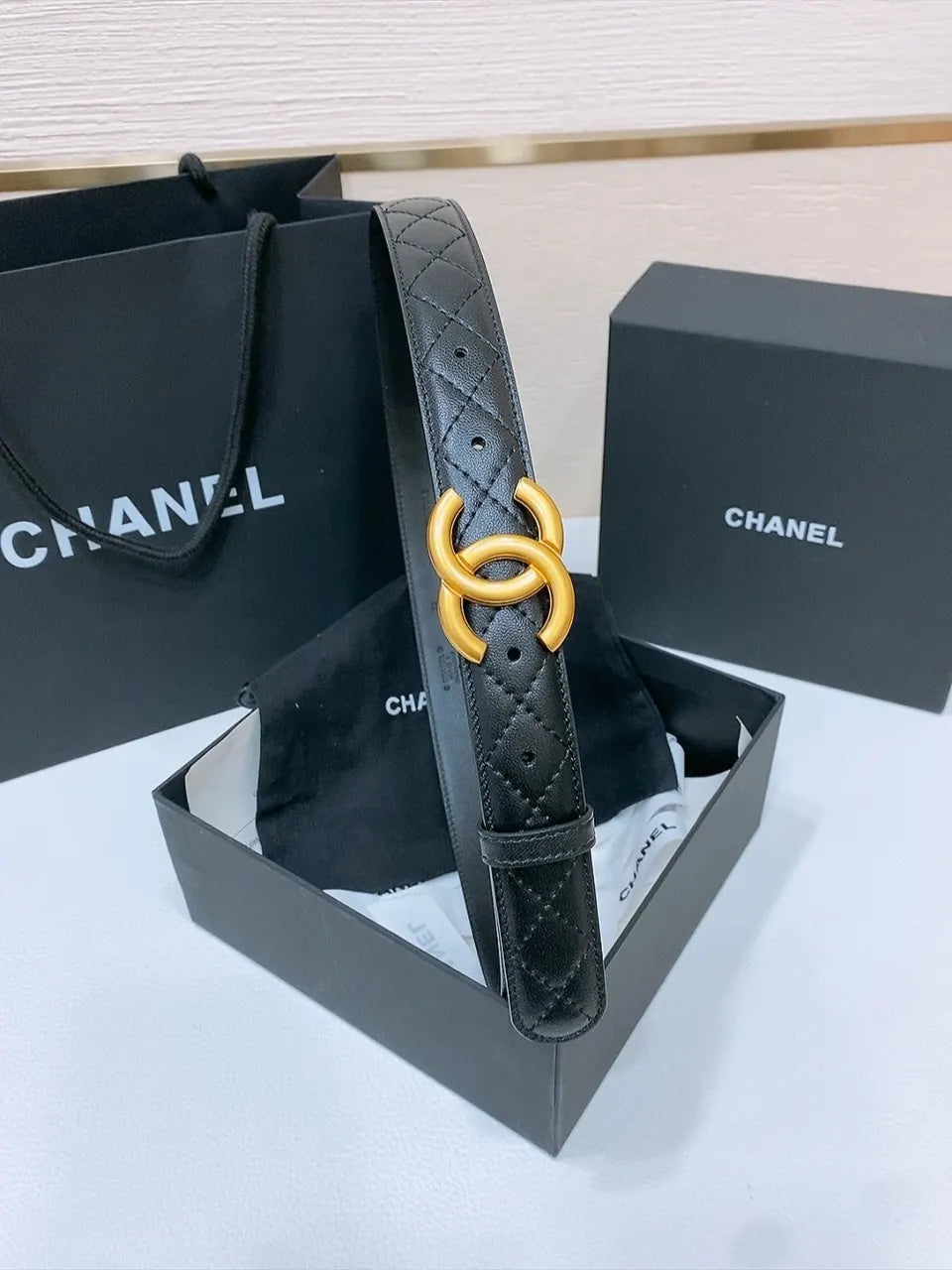 gold Chanel Quilted Black Leather Belt - Hình 6