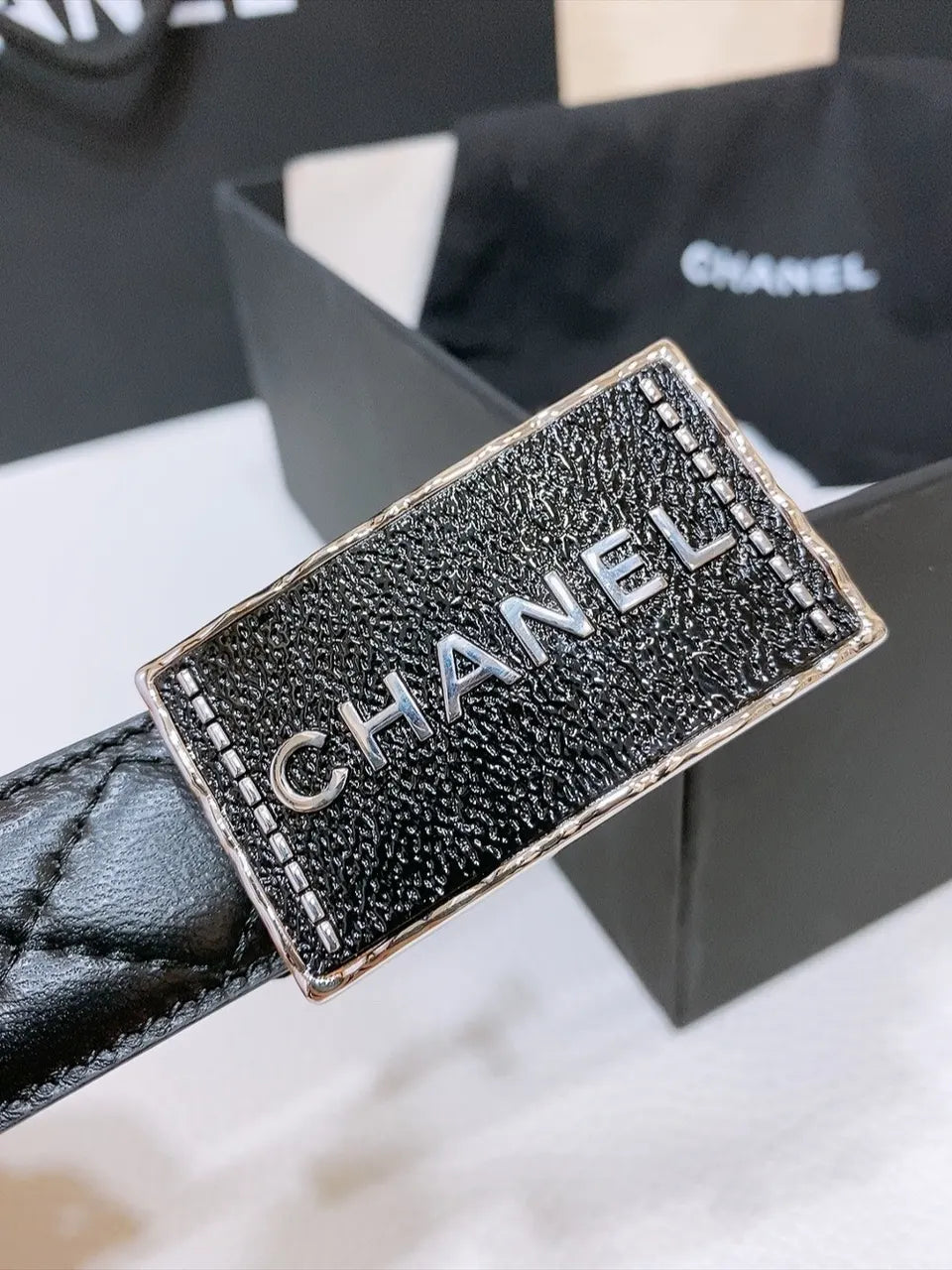 silver Chanel Quilted Black Leather Belt - Hình 2