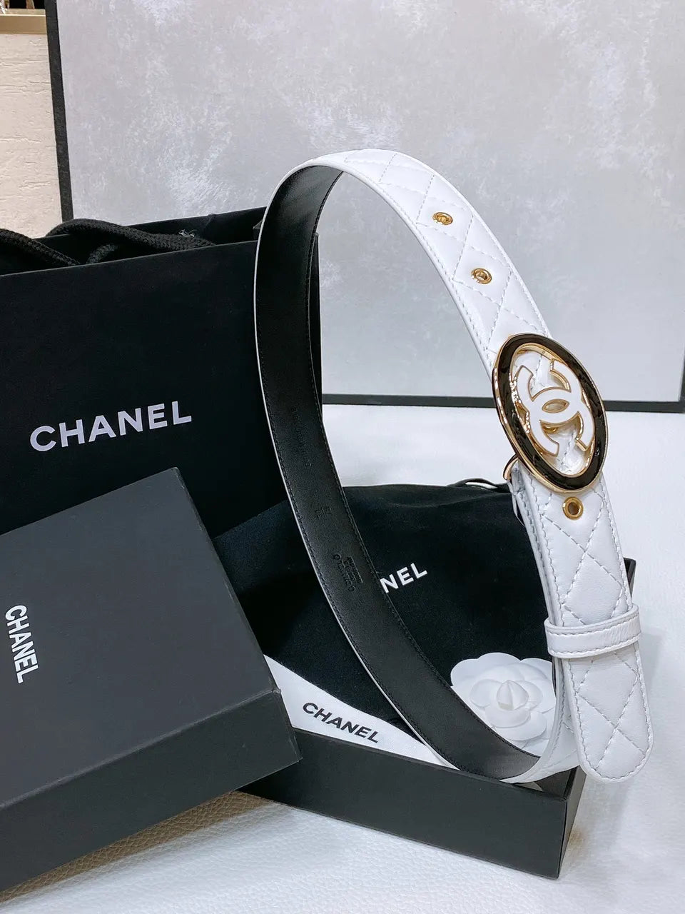 quilted Chanel White Leather Belt