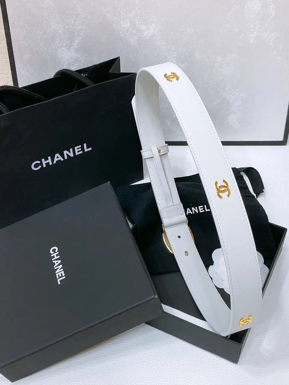 Chanel White Leather Belt gold - Hình 6