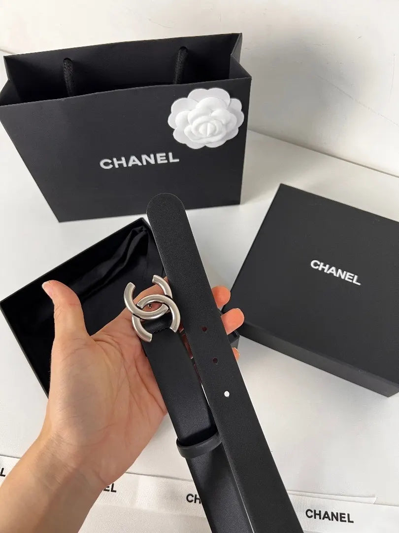 Chanel Black Leather Silver CC Belt - Hình 4