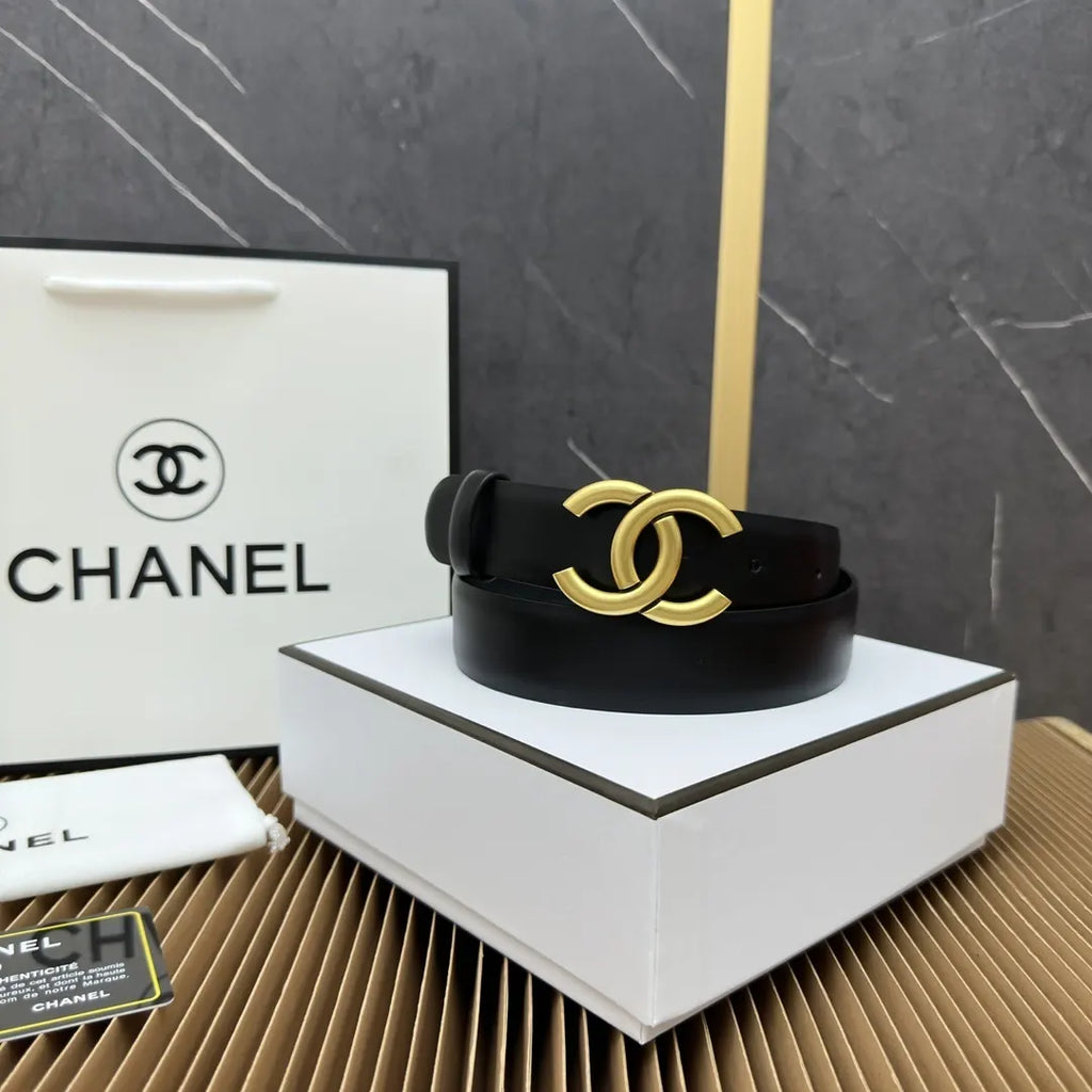 classic Chanel Black Leather Gold CC Belt