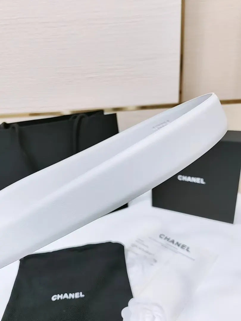 Chanel White Leather Belt silver - Hình 4
