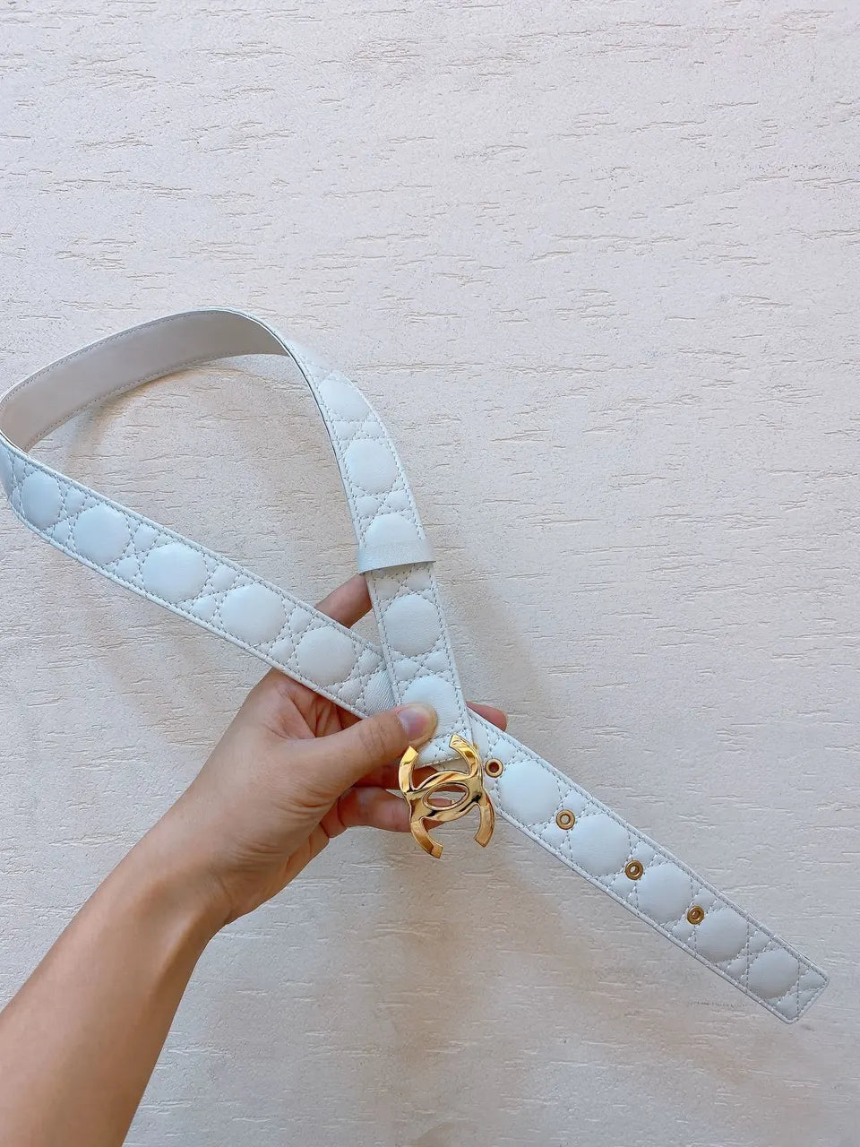 Chanel White Quilted Belt - Hình 2