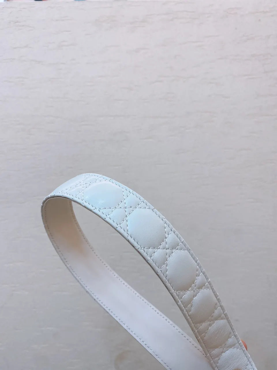 Chanel White Quilted Belt - Hình 4