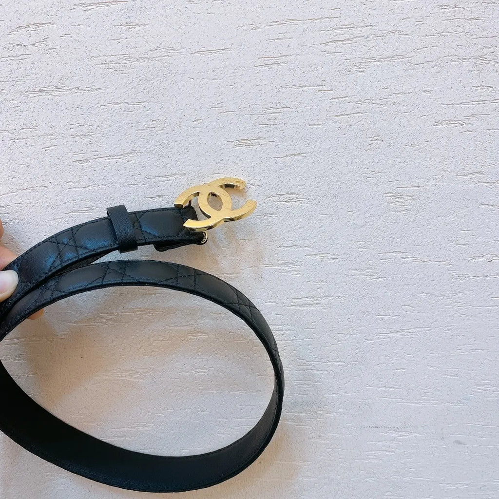 Chanel Quilted Black Leather Belt - Hình 3