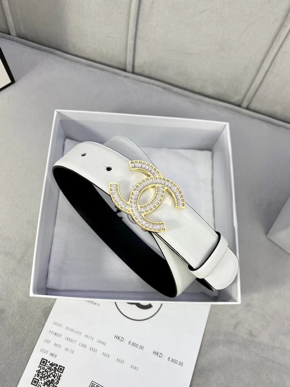 Chanel White Leather Belt Golden Crystal CC - Hình 4