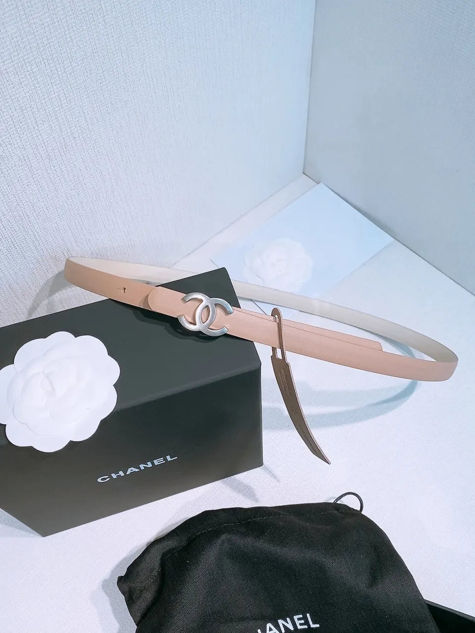 silver Chanel Nude Leather Belt - Hình 4