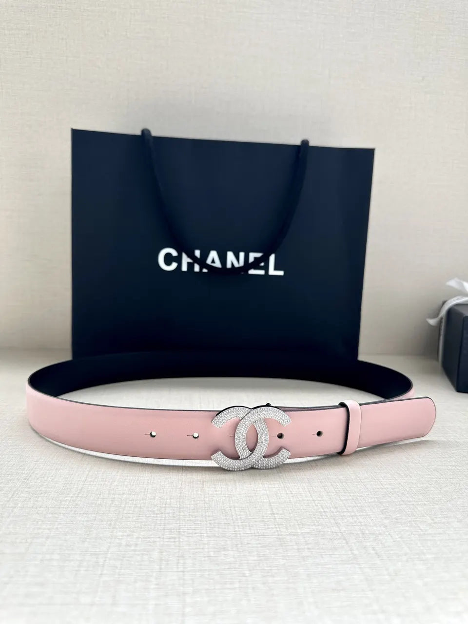 rhinestone Chanel Pink Leather Belt - Hình 5