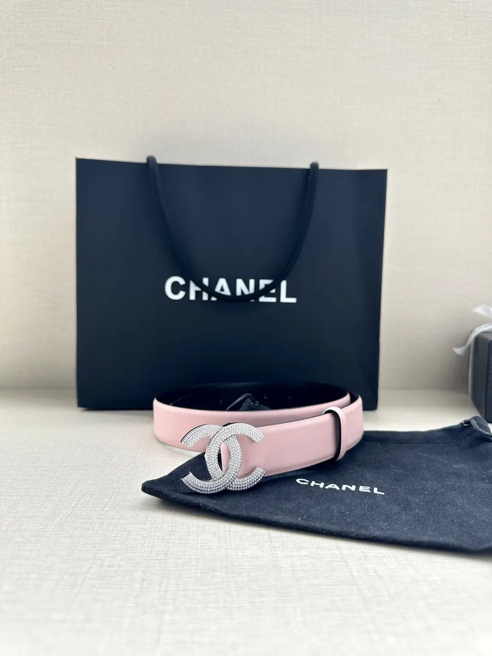 rhinestone Chanel Pink Leather Belt - Hình 8