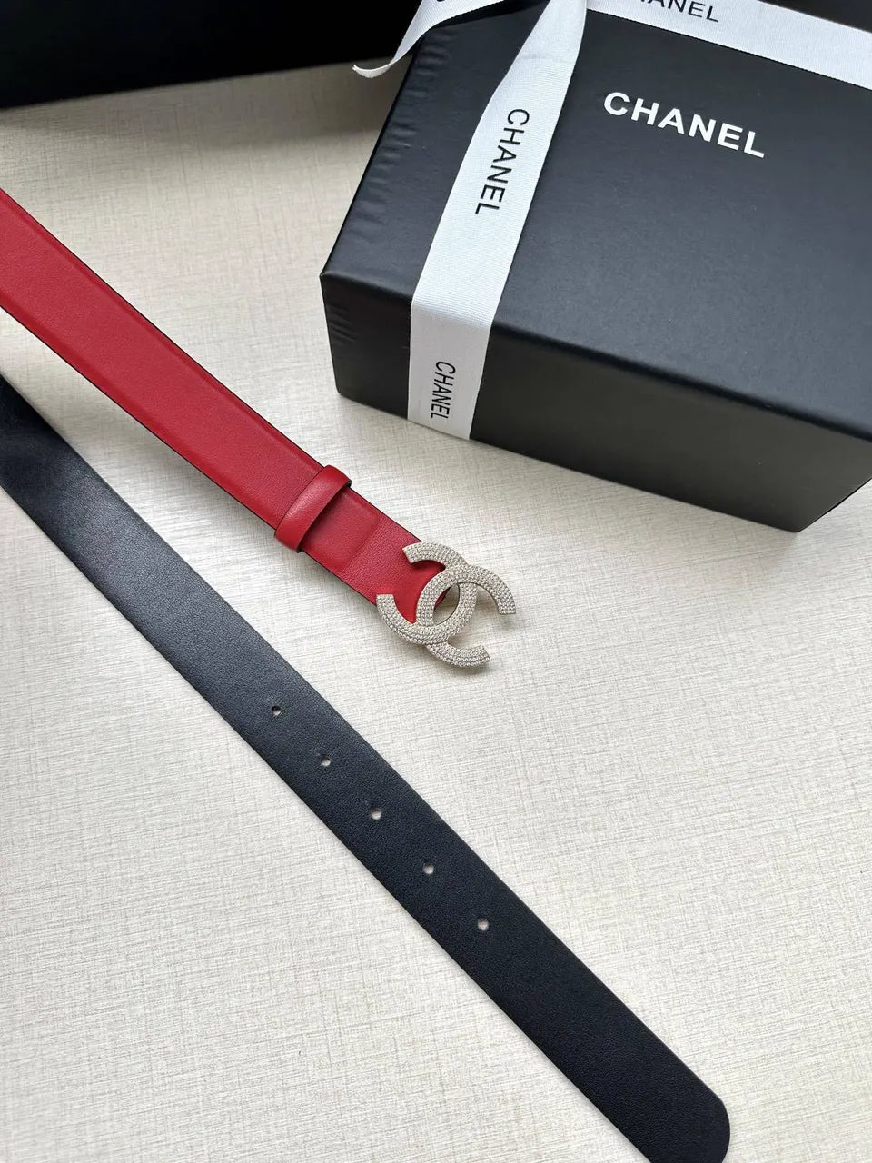 Chanel Scarlet Red Leather Belt - Hình 4