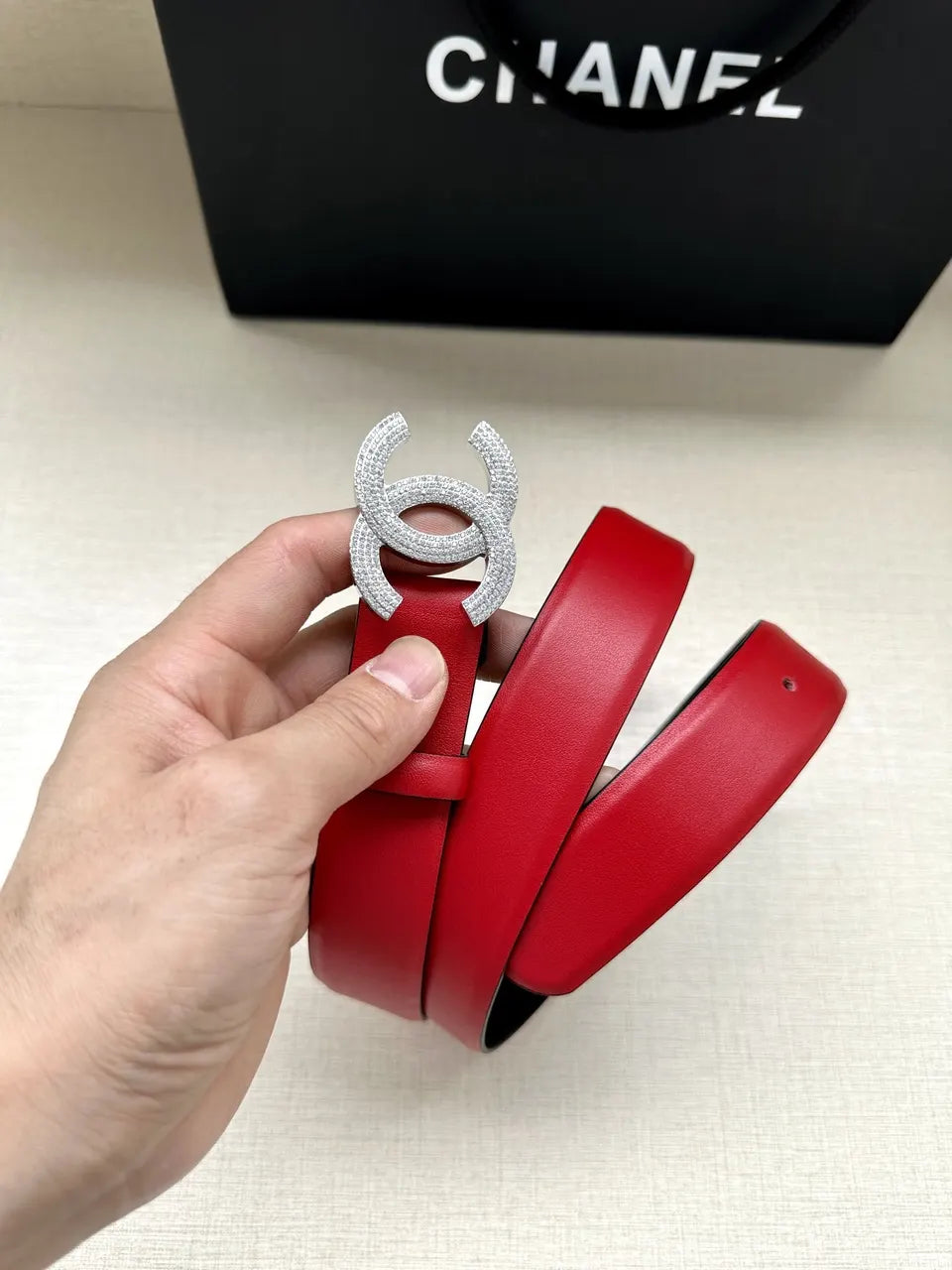 Chanel Scarlet Red Leather Belt - Hình 7
