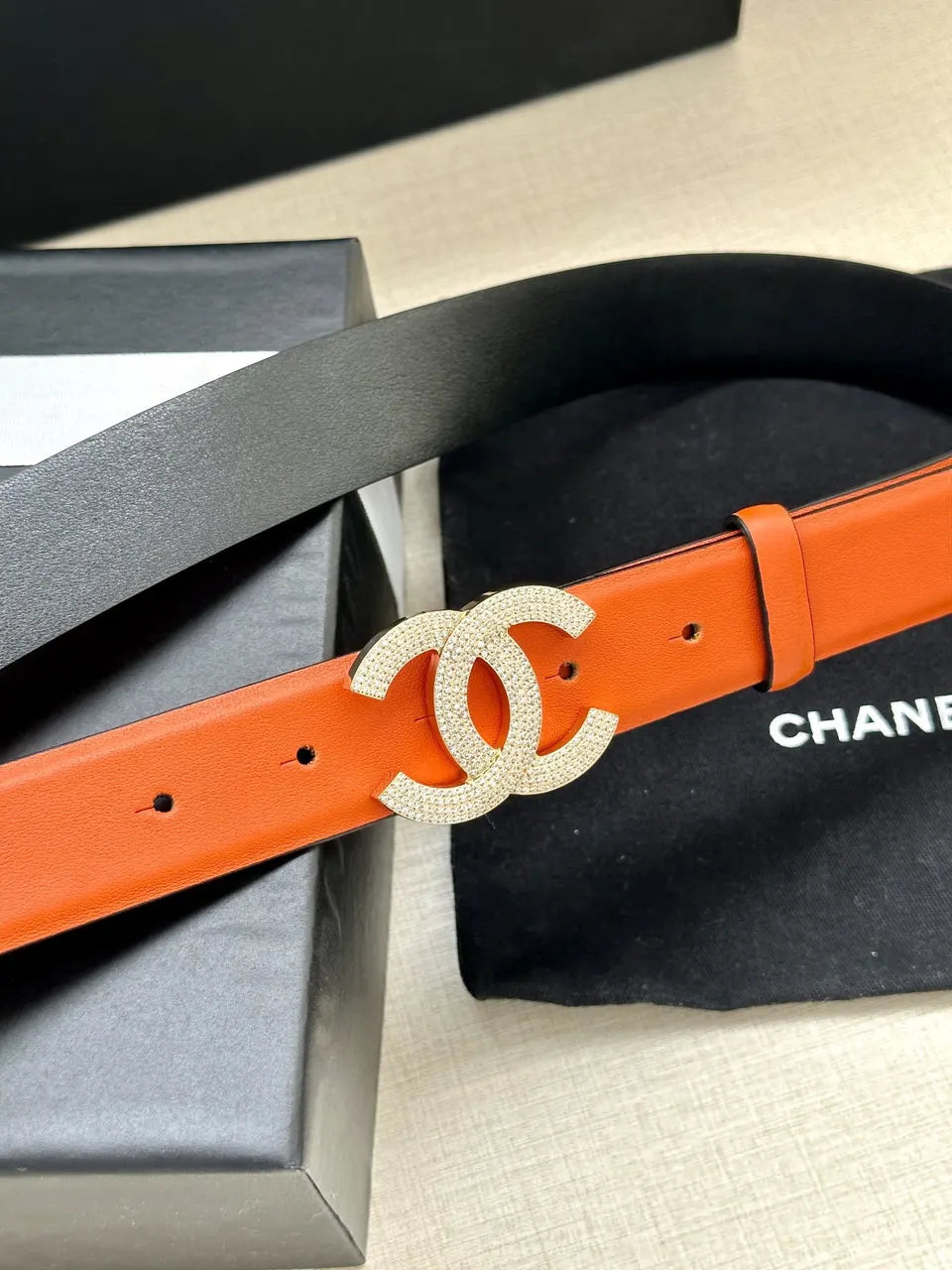 silver Chanel Orange Leather Belt - Hình 4