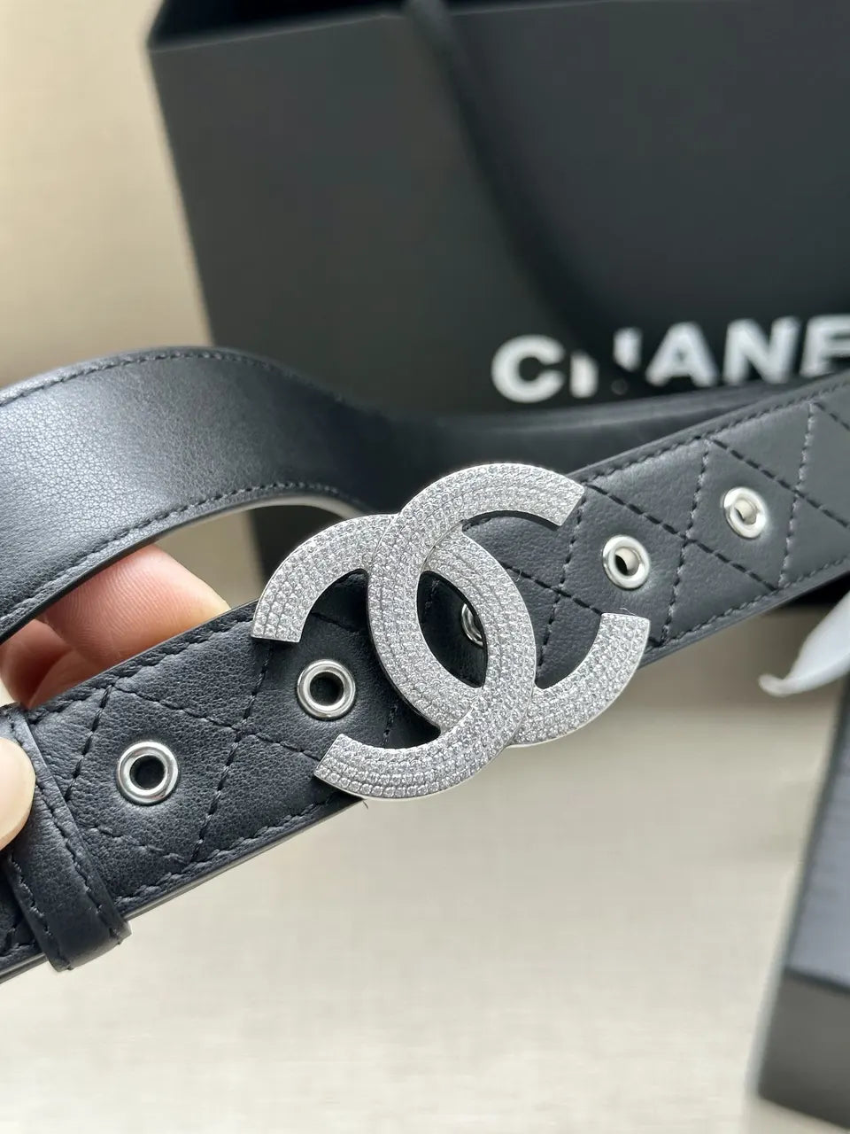 Chanel Quilted Black Belt Rhinestone - Hình 2
