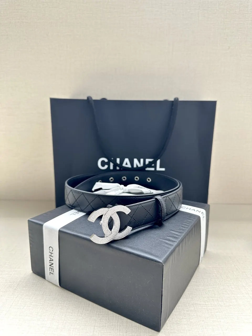 Chanel Quilted Black Belt Rhinestone - Hình 4