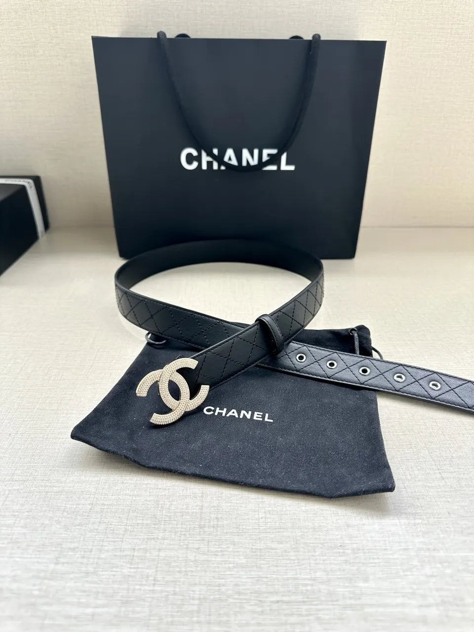 Chanel Quilted Black Belt Rhinestone - Hình 8