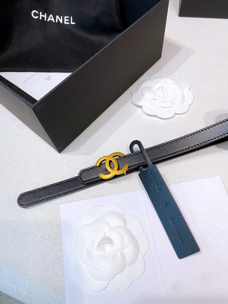 cc Chanel Black Leather Belt Gold - Hình 5