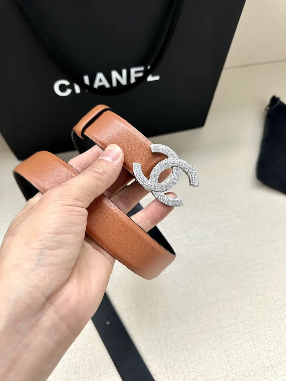 Chanel Caramel Leather Belt - Hình 7