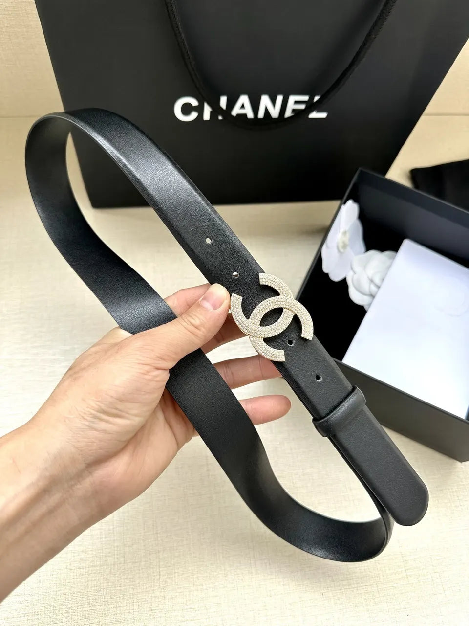 black Chanel Crystal CC Belt - Hình 6
