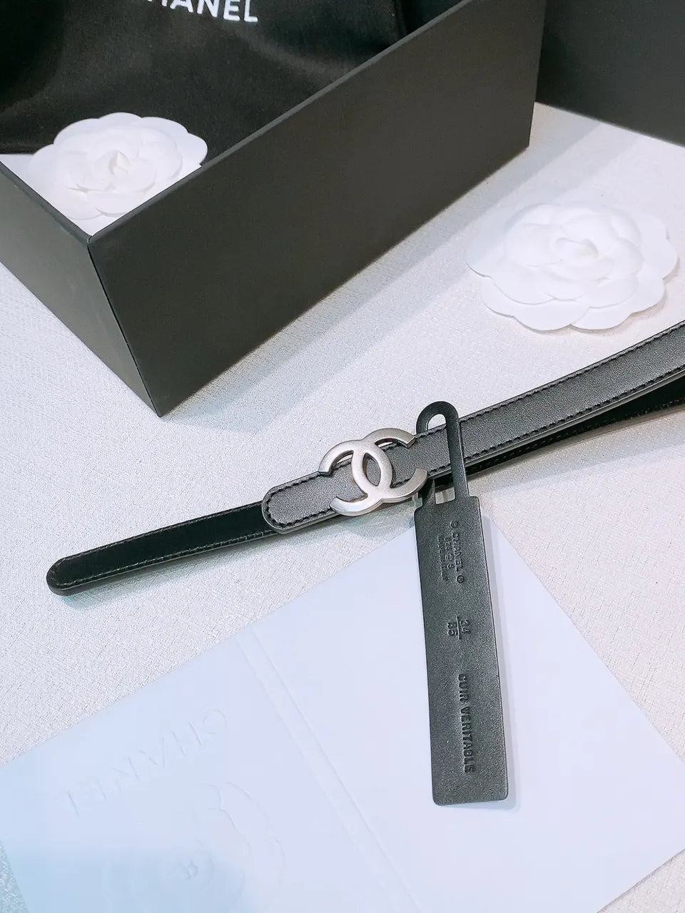 Chanel Skinny Black Leather Belt - Hình 2